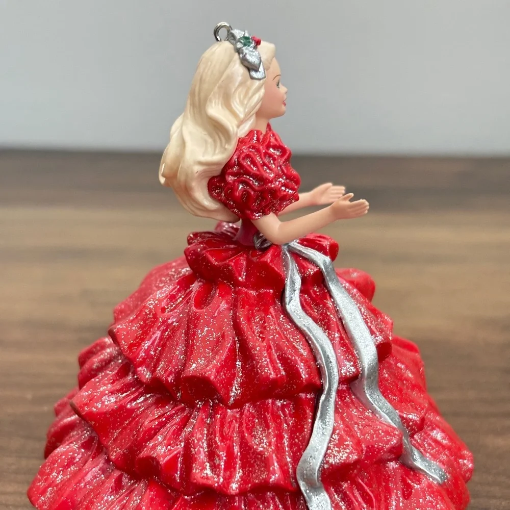 VINTAGE Hallmark Ornament Holiday Red BARBIE COLLECTORS CLUB 1st in Series 1996